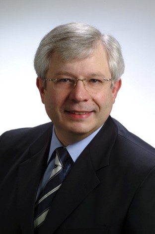 Dr. Liviu Steier