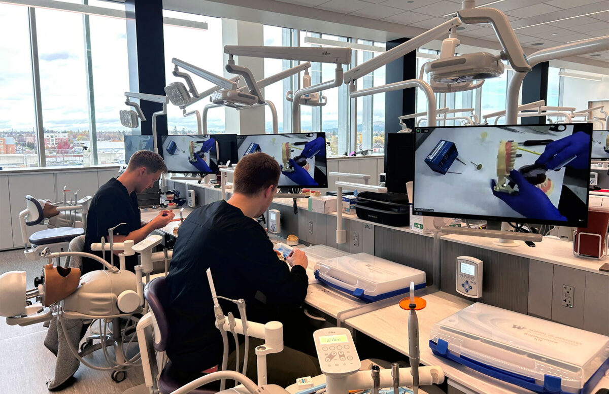 Students working in simulation lab in Spokane