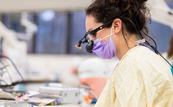 Student in SIM lab