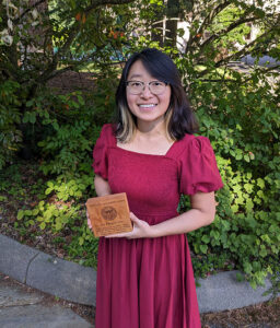 Dr. Lin with the UW Sustainability Award
