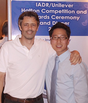 Jonathan An (right) celebrates his Hatton Award with his preceptor, Dr. Timothy Cox.